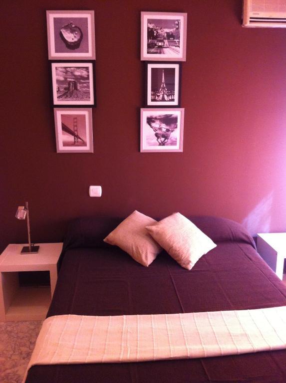 Hostal Neptuno Cáceres Exterior foto